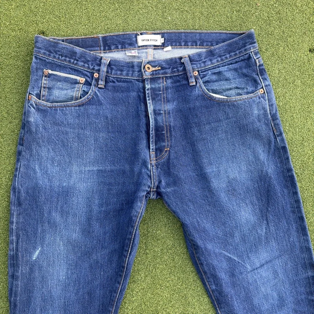 Taylor Stitch great size